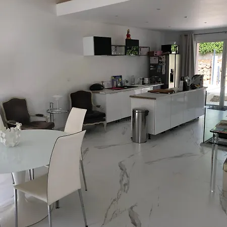 De Style Moderne 3 Villa *